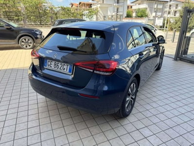 Mercedes-Benz Classe A Sedan 180 d 4p. Sport (11)