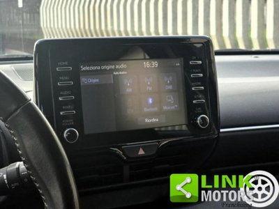 Toyota Yaris 1.0 5 porte Active (16)