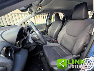 Toyota Yaris 1.0 5 porte Active (4)