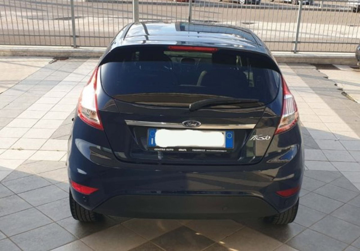 Ford Fiesta 1.4 5p. Bz.- GPL Titanium (11)