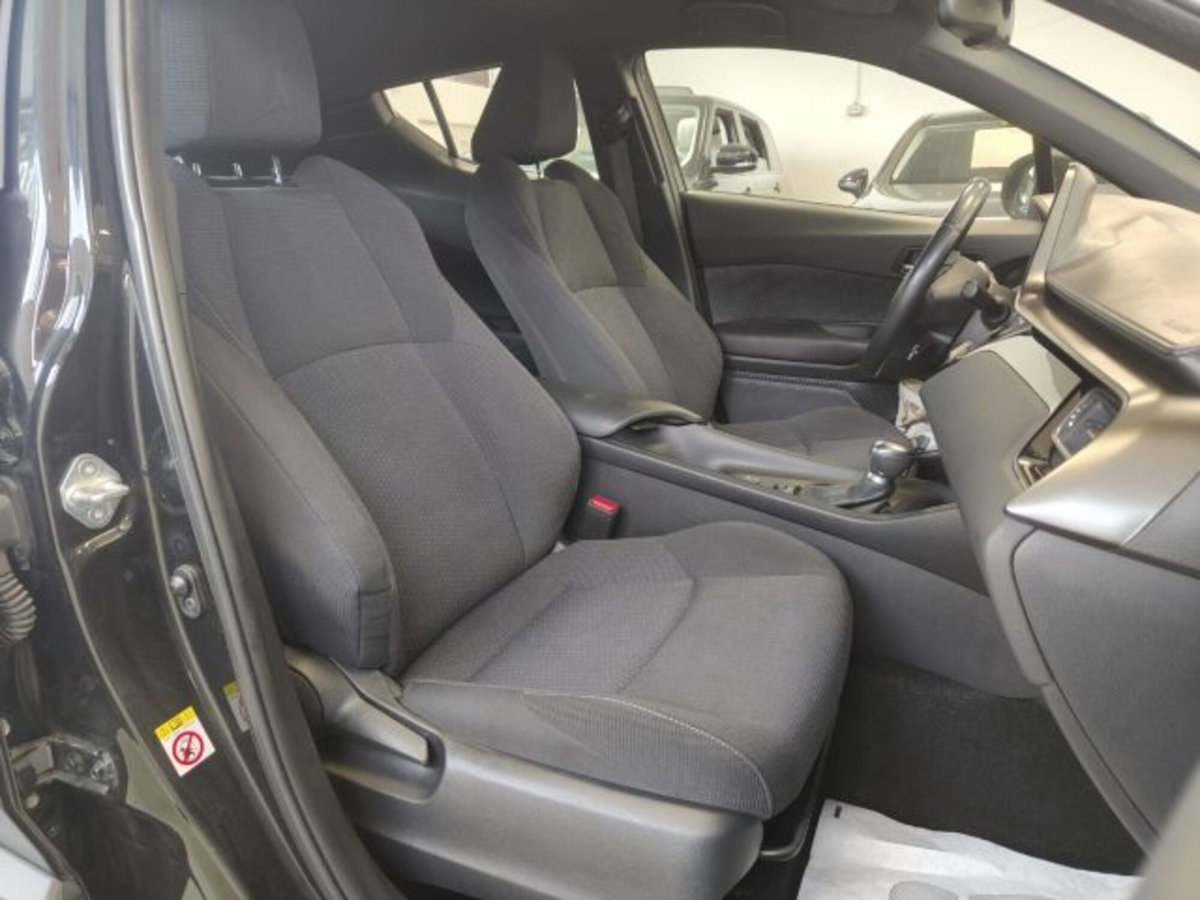 Toyota Toyota C-HR 1.8 Hybrid E-CVT Trend (10)