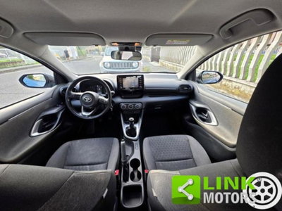 Toyota Yaris 1.0 5 porte Active (5)