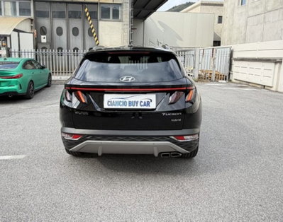 Hyundai Tucson 1.6 hev Exellence 2wd 239cv auto (3)