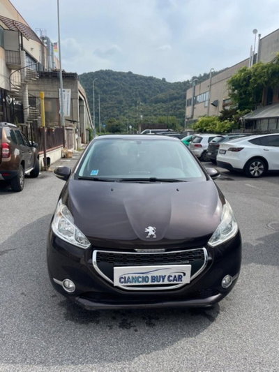 Peugeot 208 e-HDi 92 CV Stop&Start 5 porte Allure (2)