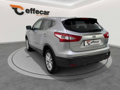Nissan Qashqai 1.6 dCi DPF Tekna (4)