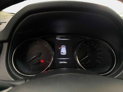 Nissan Qashqai 1.6 dCi DPF Tekna (8)