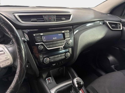 Nissan Qashqai 1.6 dCi DPF Tekna (9)