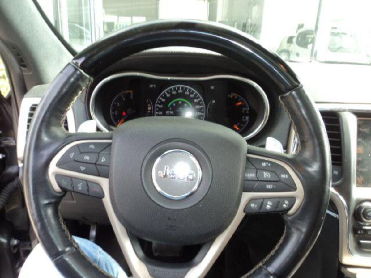 Jeep Grand Cherokee 3.0 V6 CRD 250 CV Multijet II Overland (13)