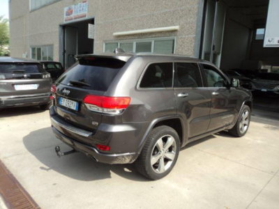Jeep Grand Cherokee 3.0 V6 CRD 250 CV Multijet II Overland (5)