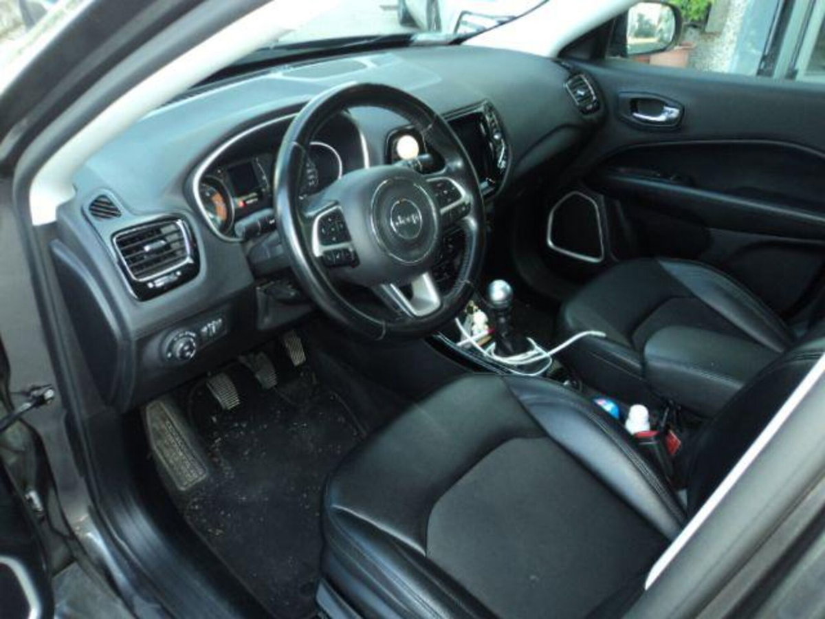 Jeep Compass 1.6 Multijet II 2WD Night Eagle (11)