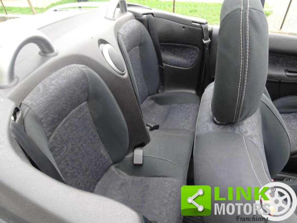 Peugeot 206 Cabrio 16V CC Quiksilver (17)