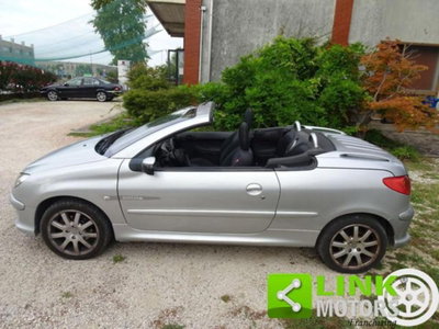 Peugeot 206 Cabrio 16V CC Quiksilver (2)