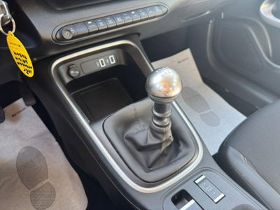 Jeep Avenger 1.2 turbo Altitude fwd 100cv (10)