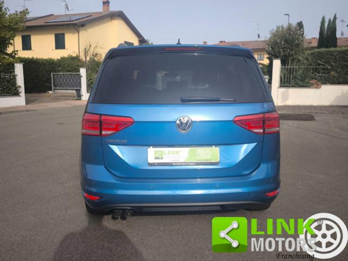 Volkswagen Touran 2.0 TDI 150 CV SCR DSG Comfortline BlueMotion Tech. (7)
