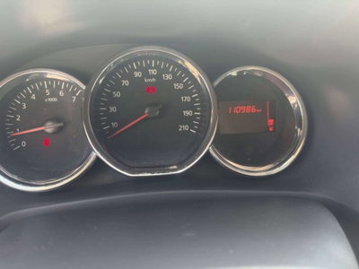 Dacia Logan MCV 1.2 75CV Ambiance (13)