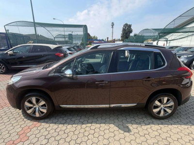 Peugeot 2008 e-HDi 115 CV Stop&Start Allure (2)