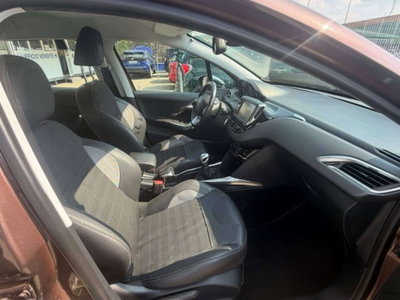 Peugeot 2008 e-HDi 115 CV Stop&Start Allure (6)