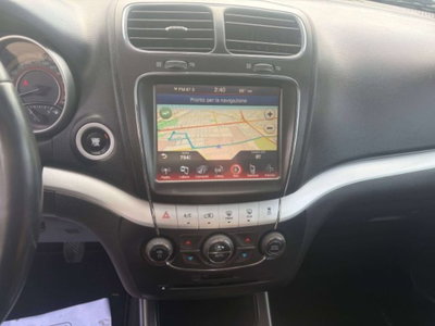 Fiat Freemont 2.0 Mjt 170 CV 4x4 Automatica Lounge (12)
