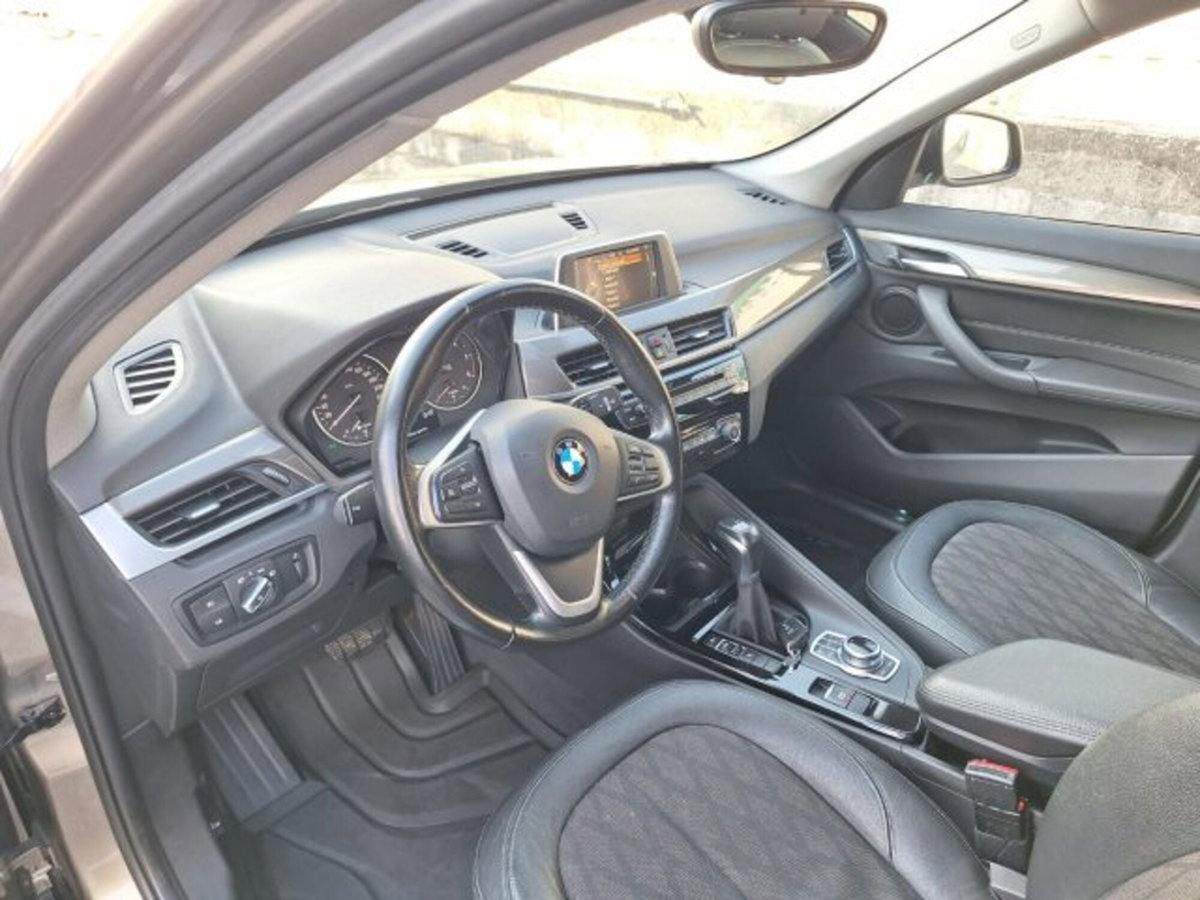 BMW X1 sDrive18d xLine Plus (9)