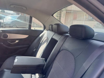 Mercedes-Benz Classe C 220 d 4Matic Auto Premium (11)
