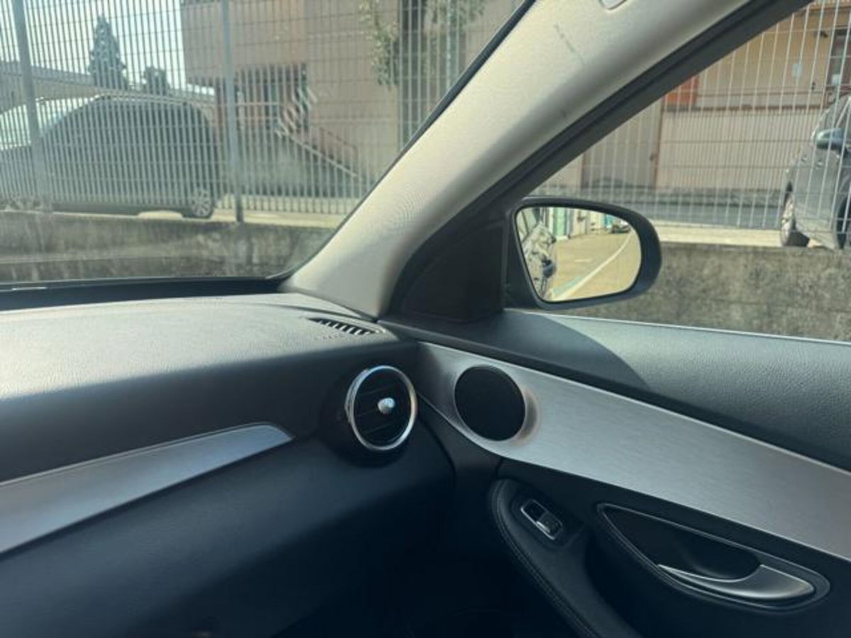 Mercedes-Benz Classe C 220 d 4Matic Auto Premium (16)
