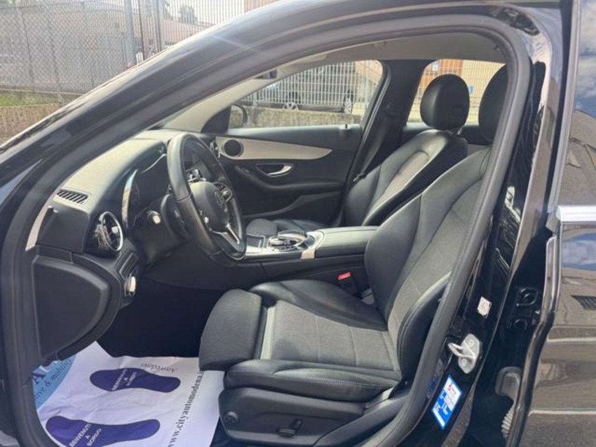 Mercedes-Benz Classe C 220 d 4Matic Auto Premium (6)