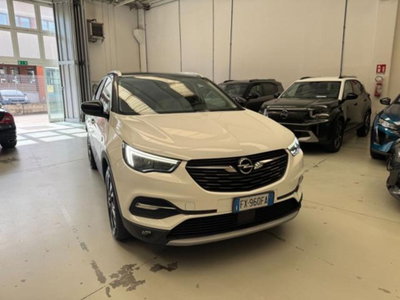 Opel Grandland X 2.0 diesel Ecotec Start&Stop aut. Ultimate (2)