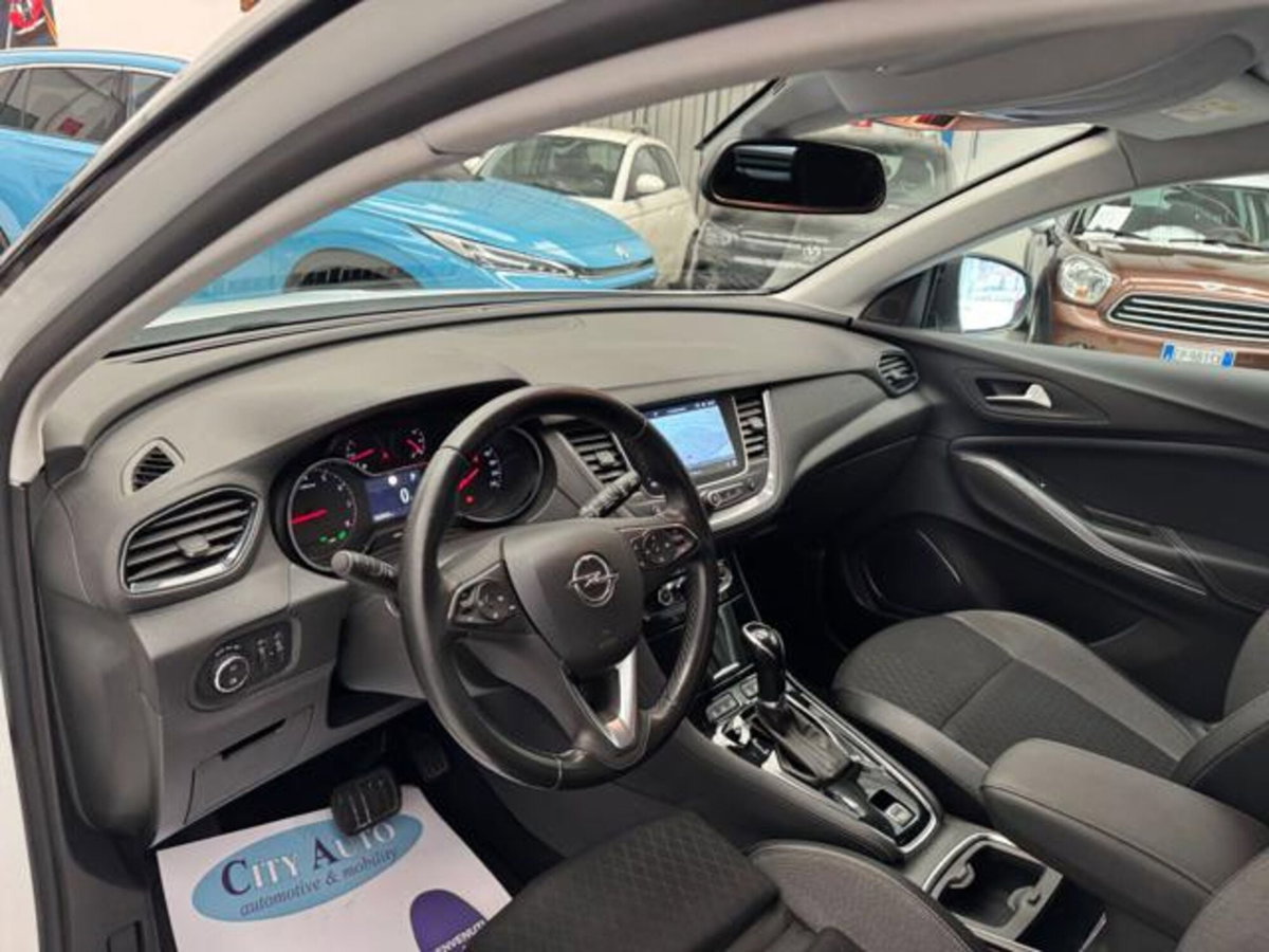 Opel Grandland X 2.0 diesel Ecotec Start&Stop aut. Ultimate (7)