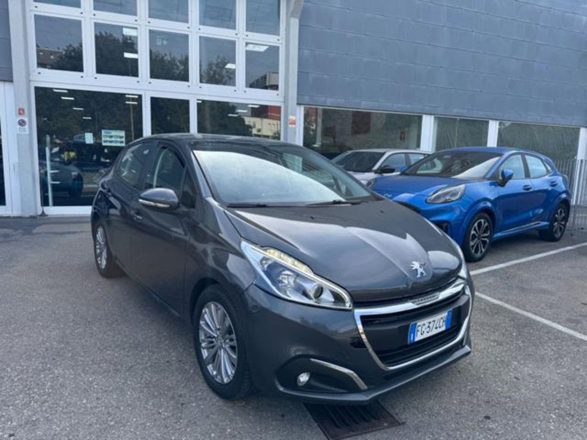 Peugeot 208 75 5 porte Allure (2)