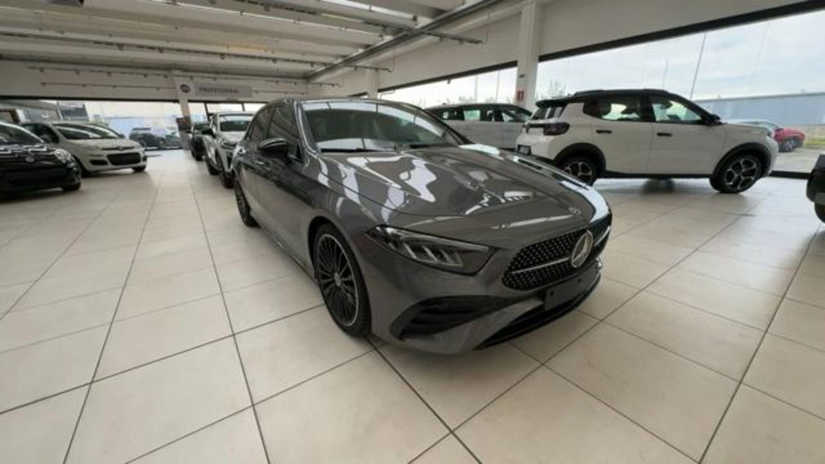 Mercedes-Benz Classe A Sedan 200 d AMG Line Premium Plus auto (3)