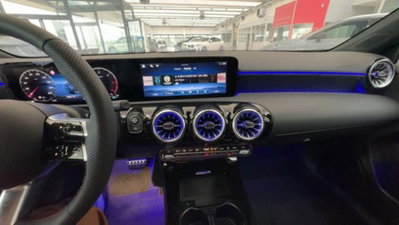 Mercedes-Benz Classe A Sedan 200 d AMG Line Premium Plus auto (13)