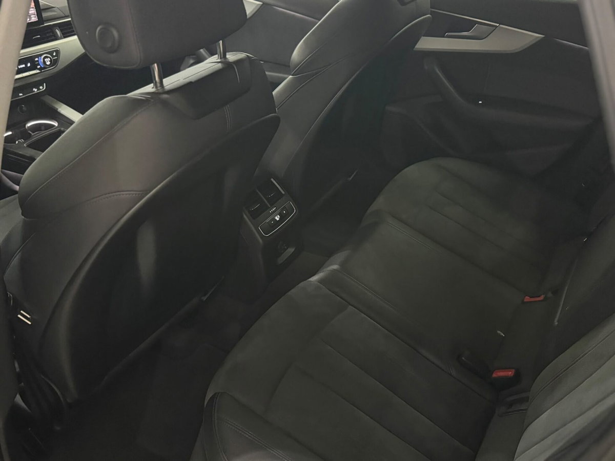 Audi A4 Allroad 40 TDI 204 CV S tronic (19)