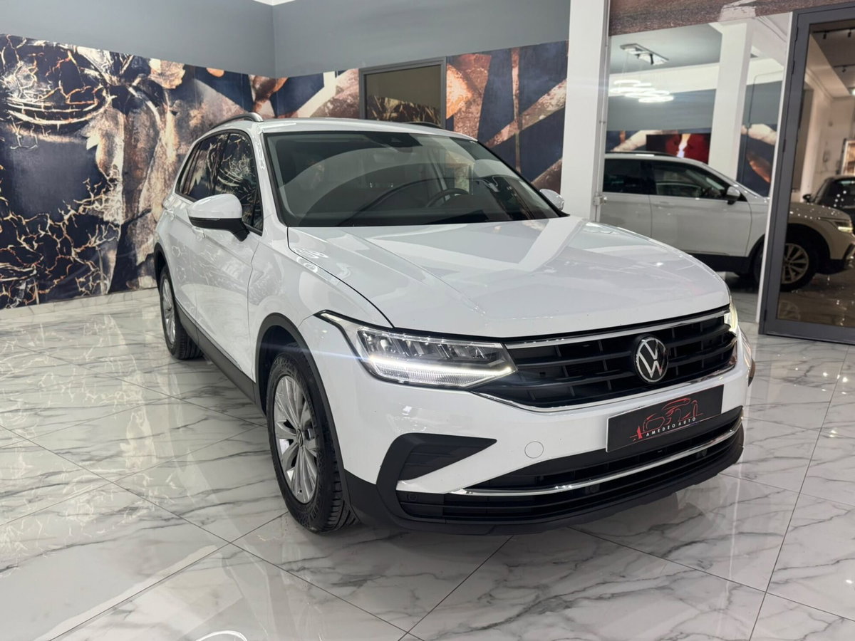 Volkswagen Tiguan 2.0 TDI 150 CV SCR DSG 4MOTION Elegance (8)