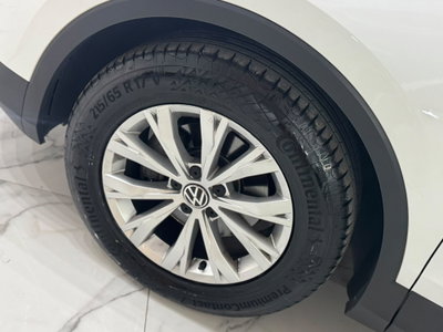 Volkswagen Tiguan 2.0 TDI 150 CV SCR DSG 4MOTION Elegance (9)
