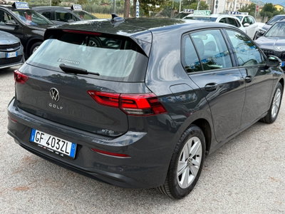 Volkswagen Golf 1.0 eTSI EVO DSG Life (11)