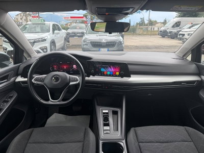 Volkswagen Golf 1.0 eTSI EVO DSG Life (19)
