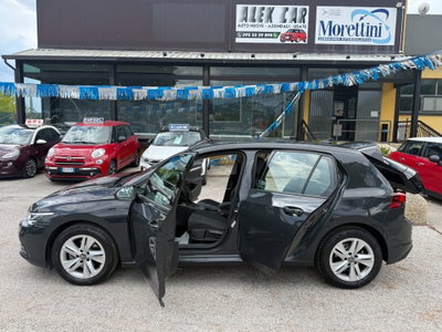 Volkswagen Golf 1.0 eTSI EVO DSG Life (5)