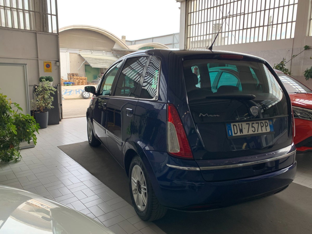 Lancia Musa 1.4 Oro Ecochic GPL (3)