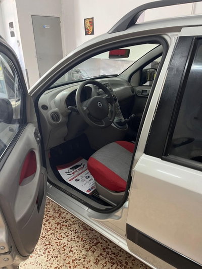 Fiat Panda 1.3 MJT 16V Emotion (9)