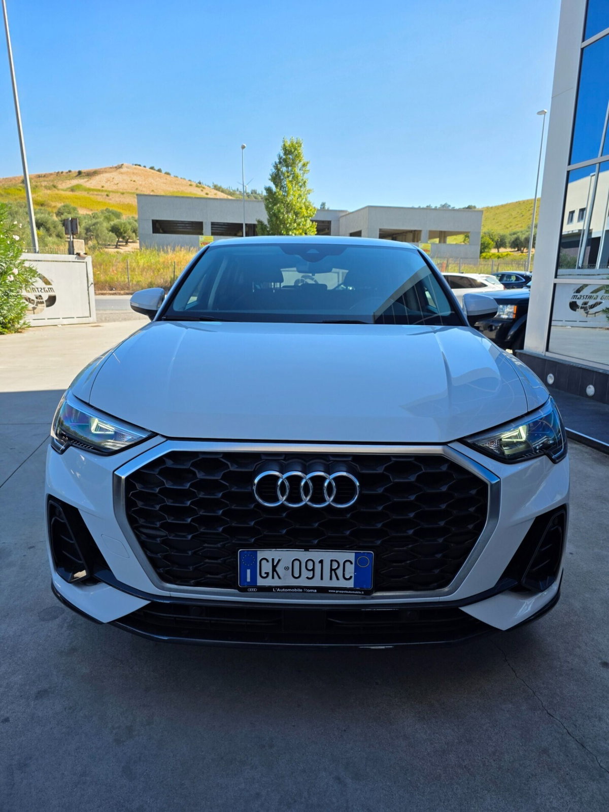 Audi Q3 35 TDI quattro S tronic Business