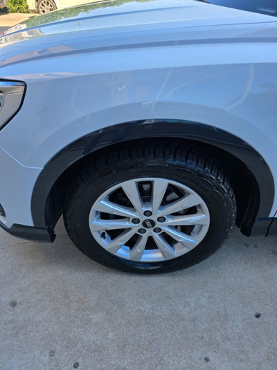 Audi Q3 35 TDI quattro S tronic Business (10)