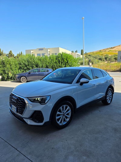Audi Q3 35 TDI quattro S tronic Business (8)
