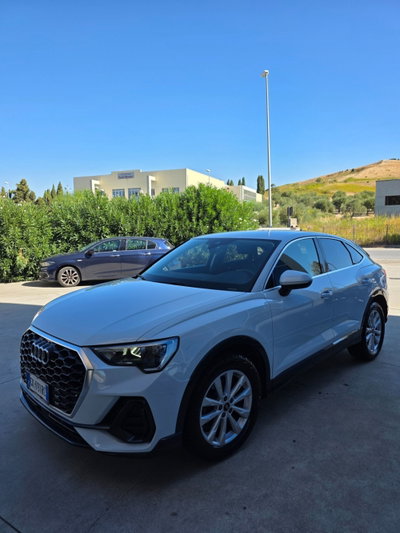 Audi Q3 35 TDI quattro S tronic Business (9)