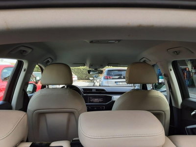 Audi Q3 35 TDI quattro S tronic Business (5)