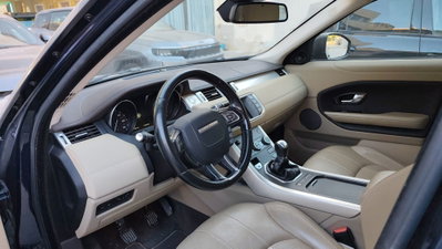 Land Rover Range Rover Evoque 2.0 TD4 150 CV 5p. Pure (4)