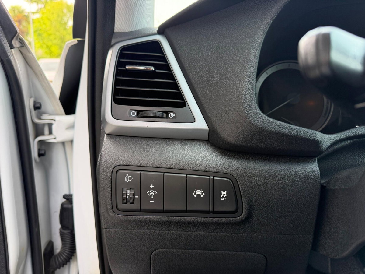 Hyundai Tucson 1.7 CRDi DCT Sound Edition (10)