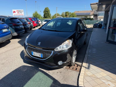 Peugeot 208 HDi 68 CV 5 porte Allure usata