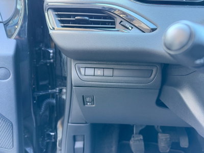 Peugeot 208 HDi 68 CV 5 porte Allure (10)