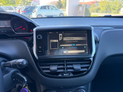 Peugeot 208 HDi 68 CV 5 porte Allure (13)