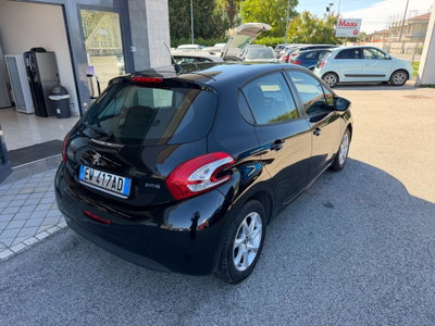 Peugeot 208 HDi 68 CV 5 porte Allure (6)